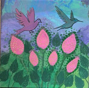 Schilderij van een roze vogel en een kolibrie boven roze bloemtoppen met groen blad